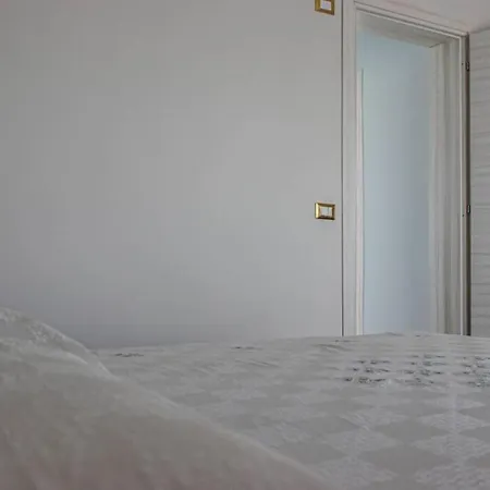 Apartment Gugliemo Desenzano del Garda